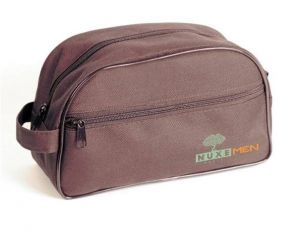NUXE MEN Zestaw Balsam po goleniu + żel do golenia + żel pod prysznic + kosmetyczka